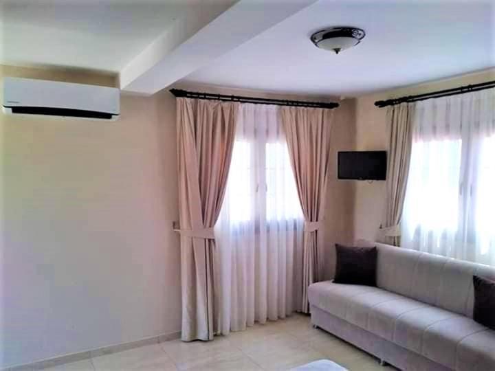 Paradise Karpaz Hotel & Restaurant Rizokarpaso Dış mekan fotoğraf